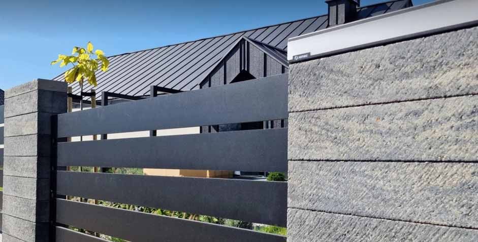 Mur av block Roma Nova