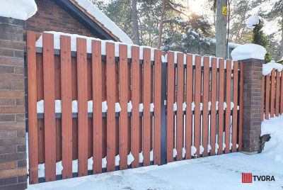 staket av trä